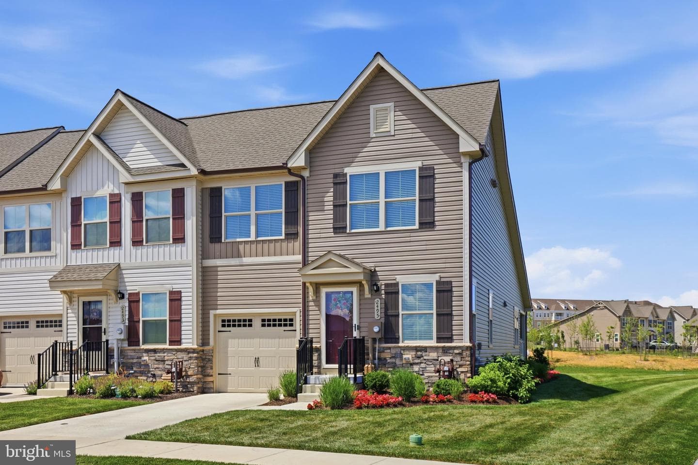 2495 Silver Leaf Drive photo 1