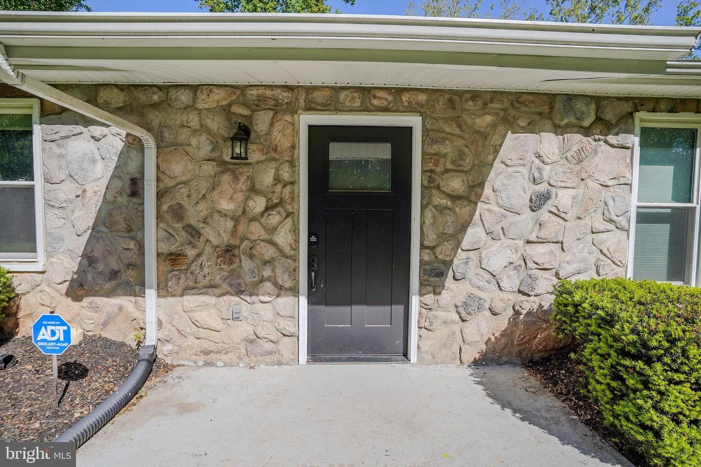 2816 Ballenger Creek Pike photo 1
