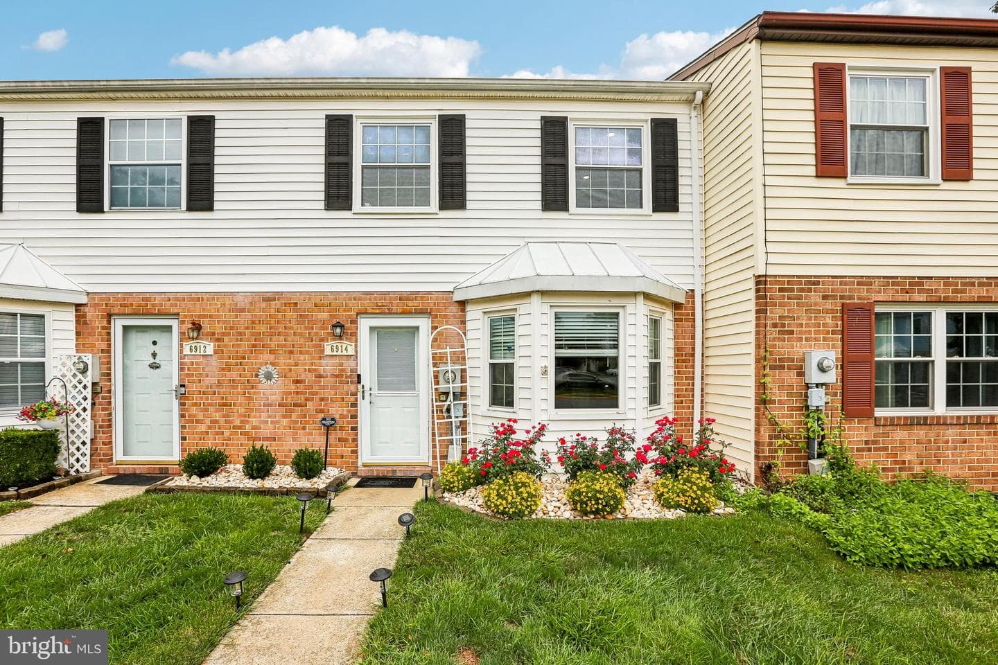 6914 Alex Court photo 1