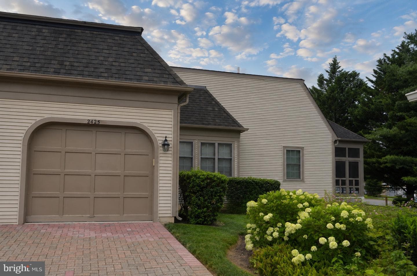 2425 Bear Den Road photo 1