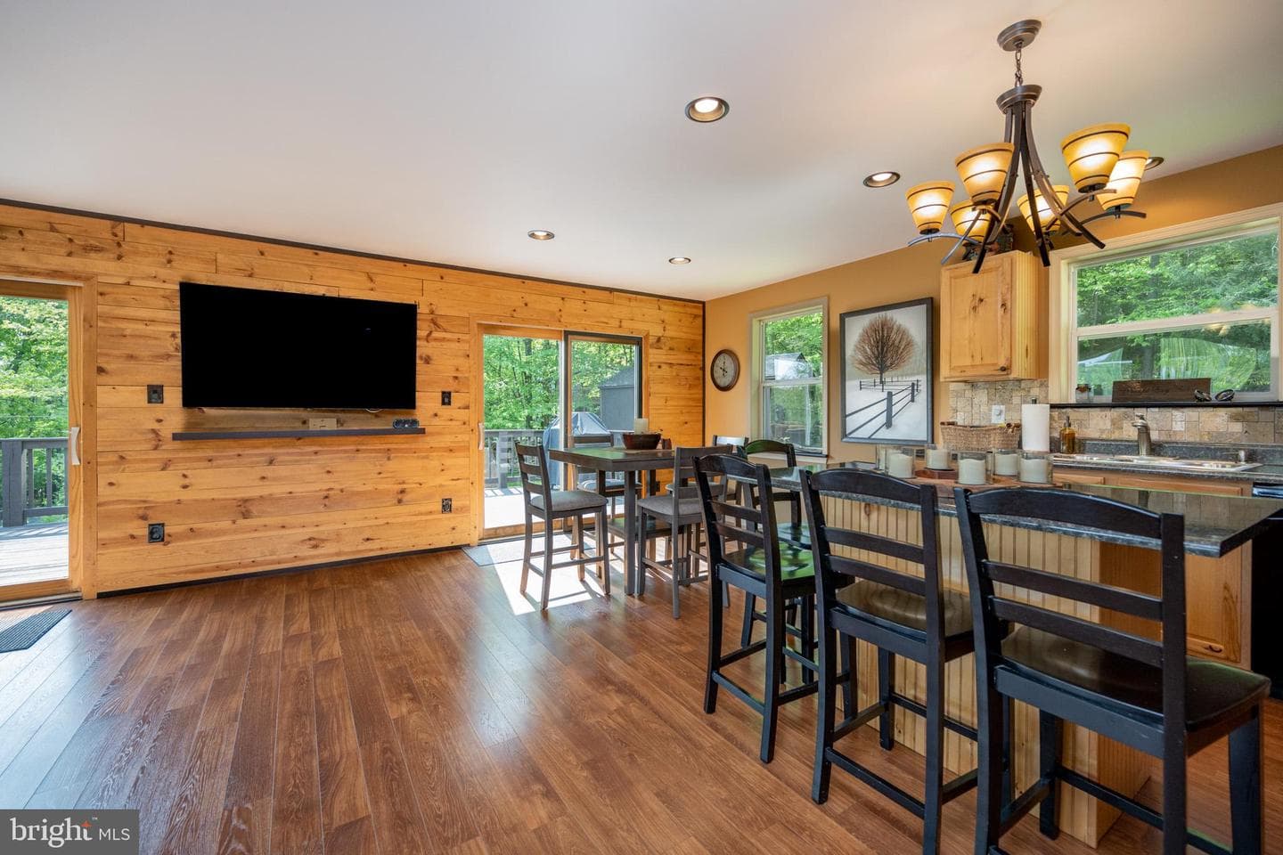 220 Santa Fe Trail photo 12