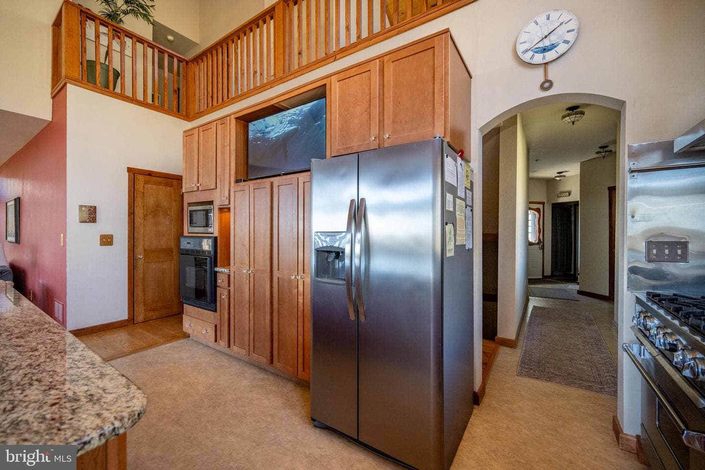 188 Highline Drive photo 31