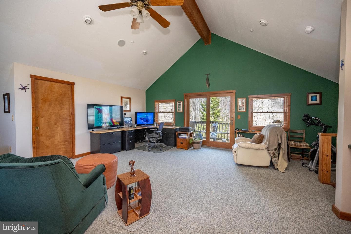 188 Highline Drive photo 35
