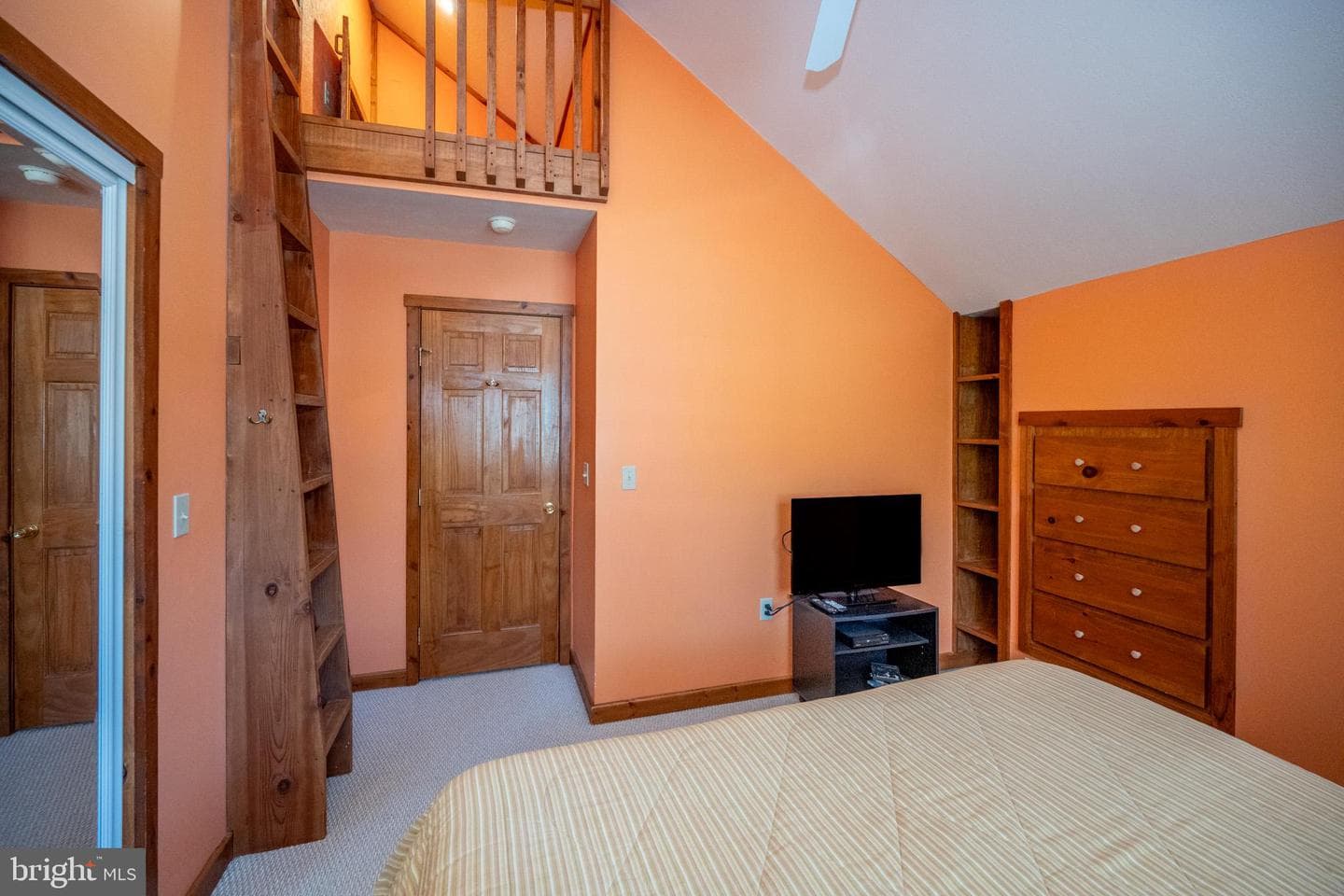 188 Highline Drive photo 55