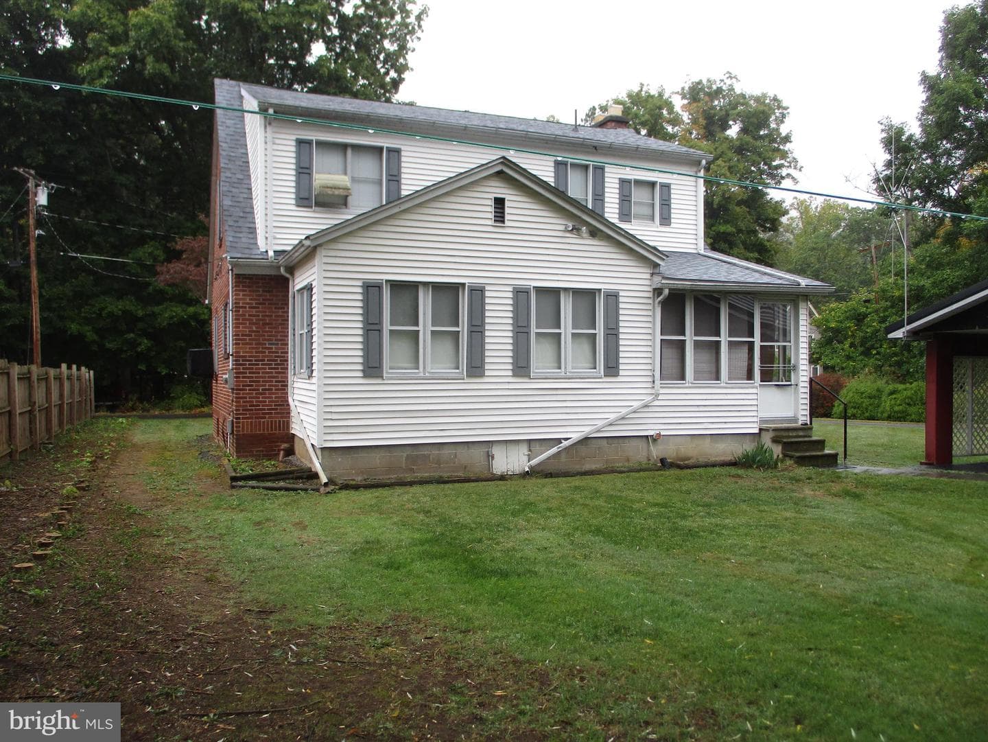 303 Orchard Street photo 2