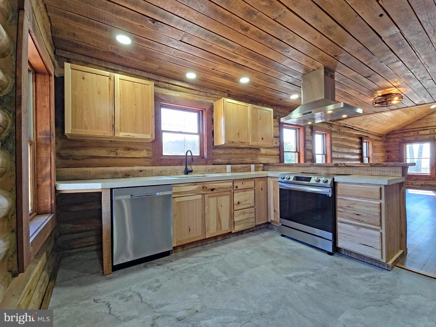 110 Ryland Court photo 2