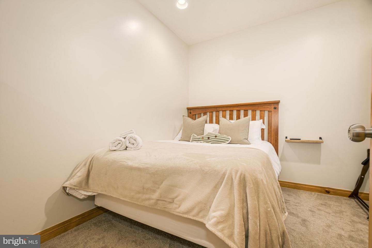 77 Marsh Hill Road #6 photo 31