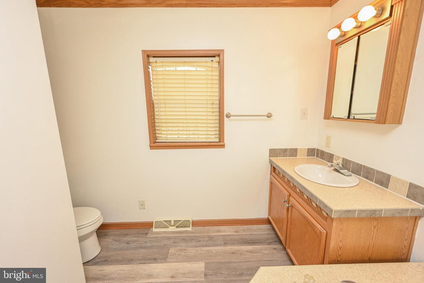 707 Sunshine Drive photo 22
