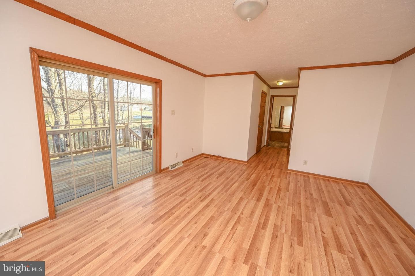 707 Sunshine Drive photo 29