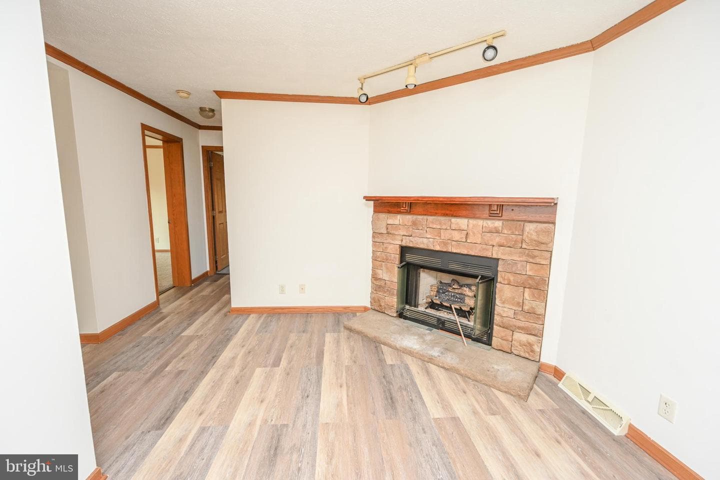 707 Sunshine Drive photo 53