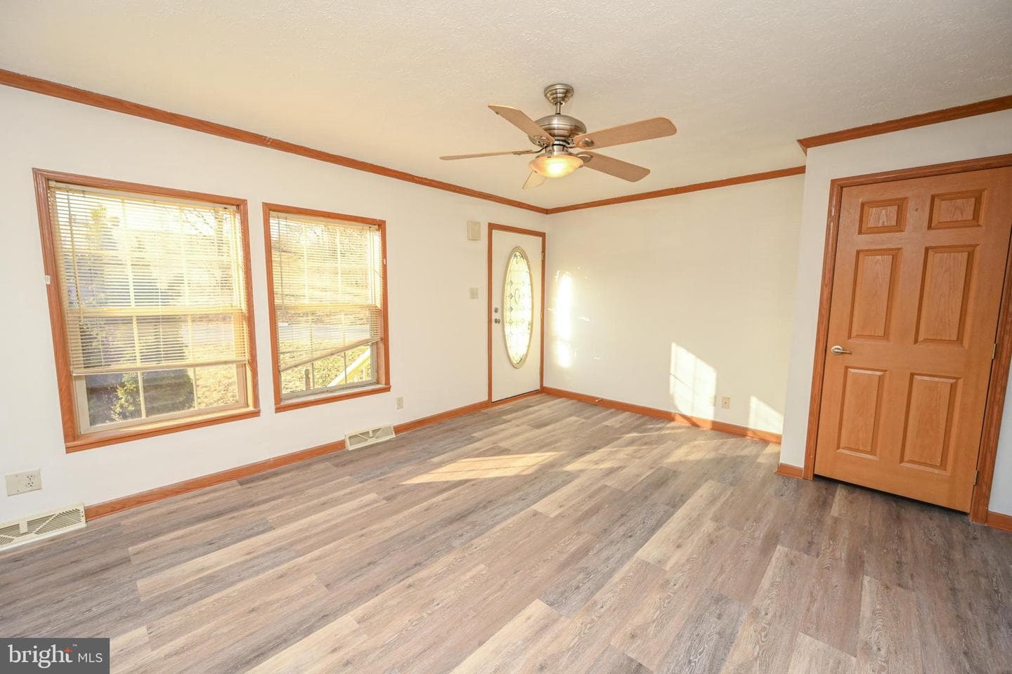 707 Sunshine Drive photo 56