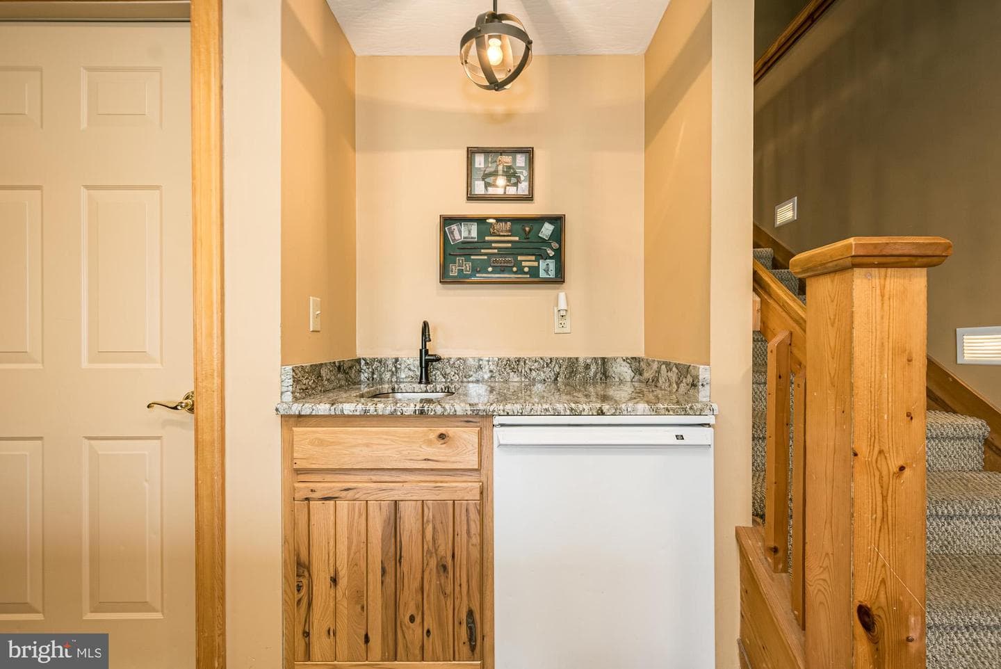 244 Moonrise Drive photo 39