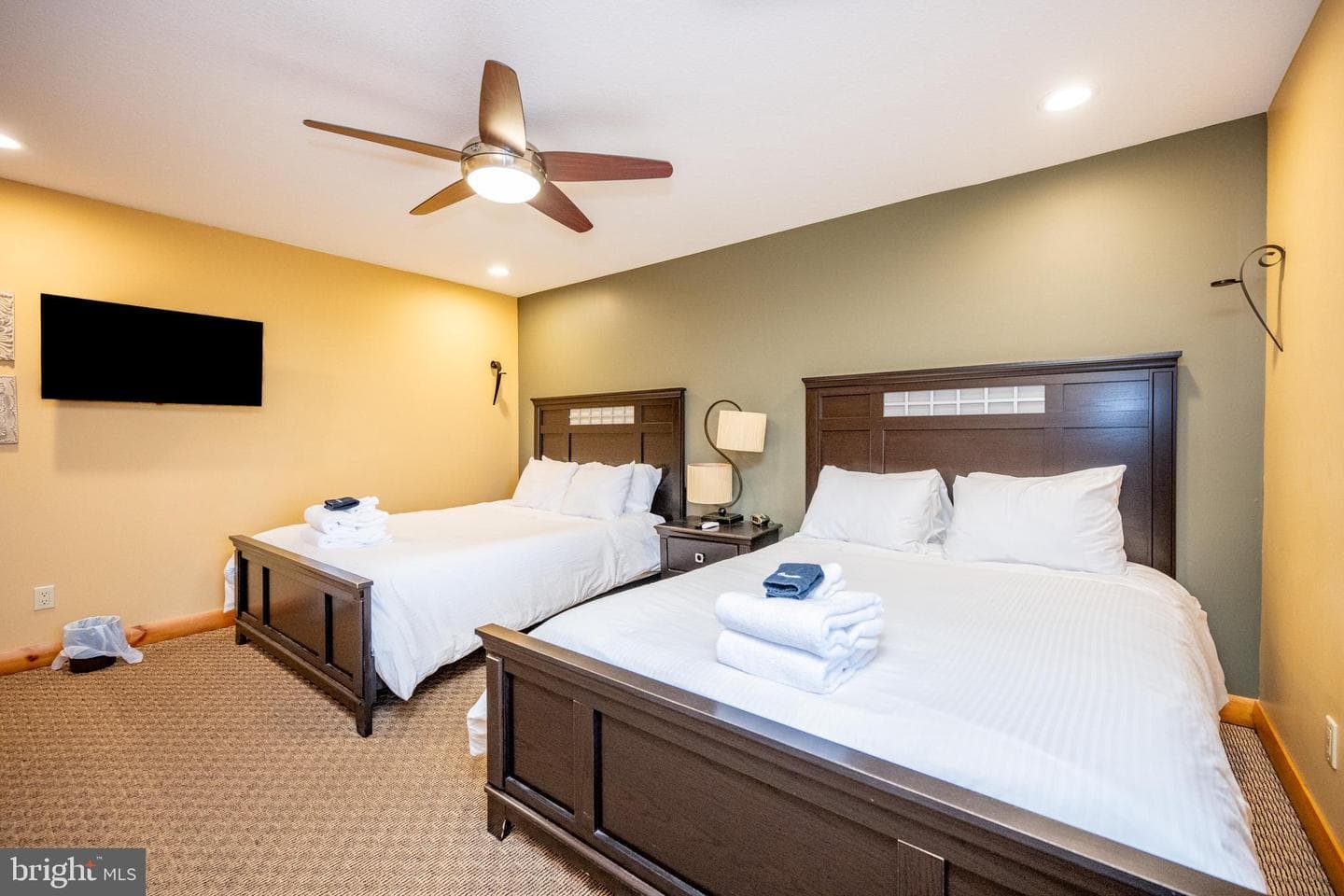 102 Mountainview Court photo 49