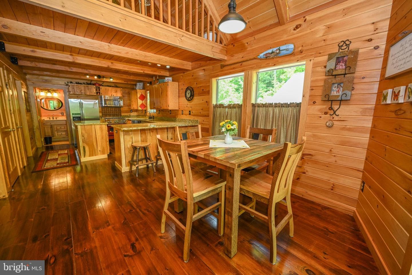 530 Hemlock Road photo 12