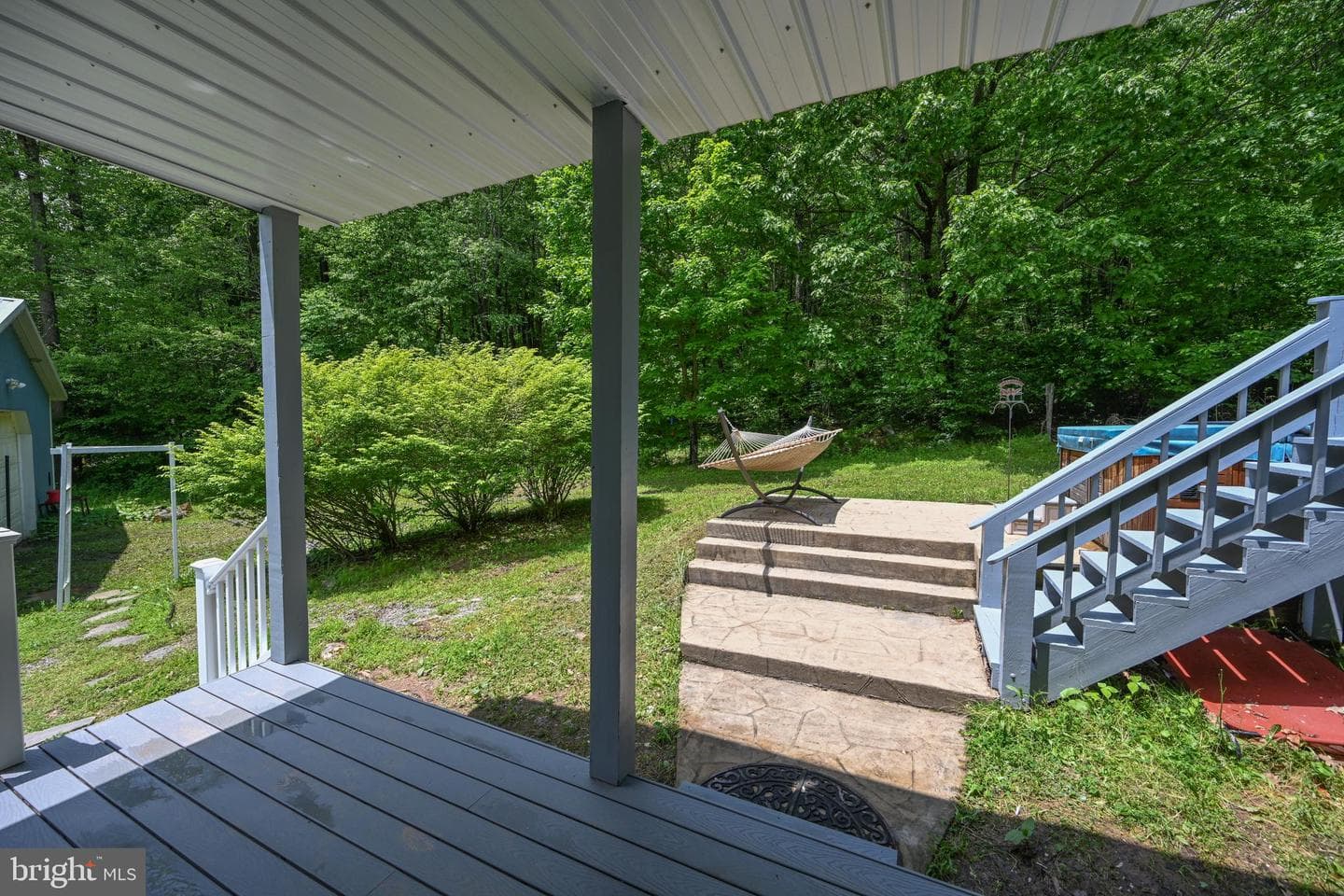 590 Bearfoot photo 43