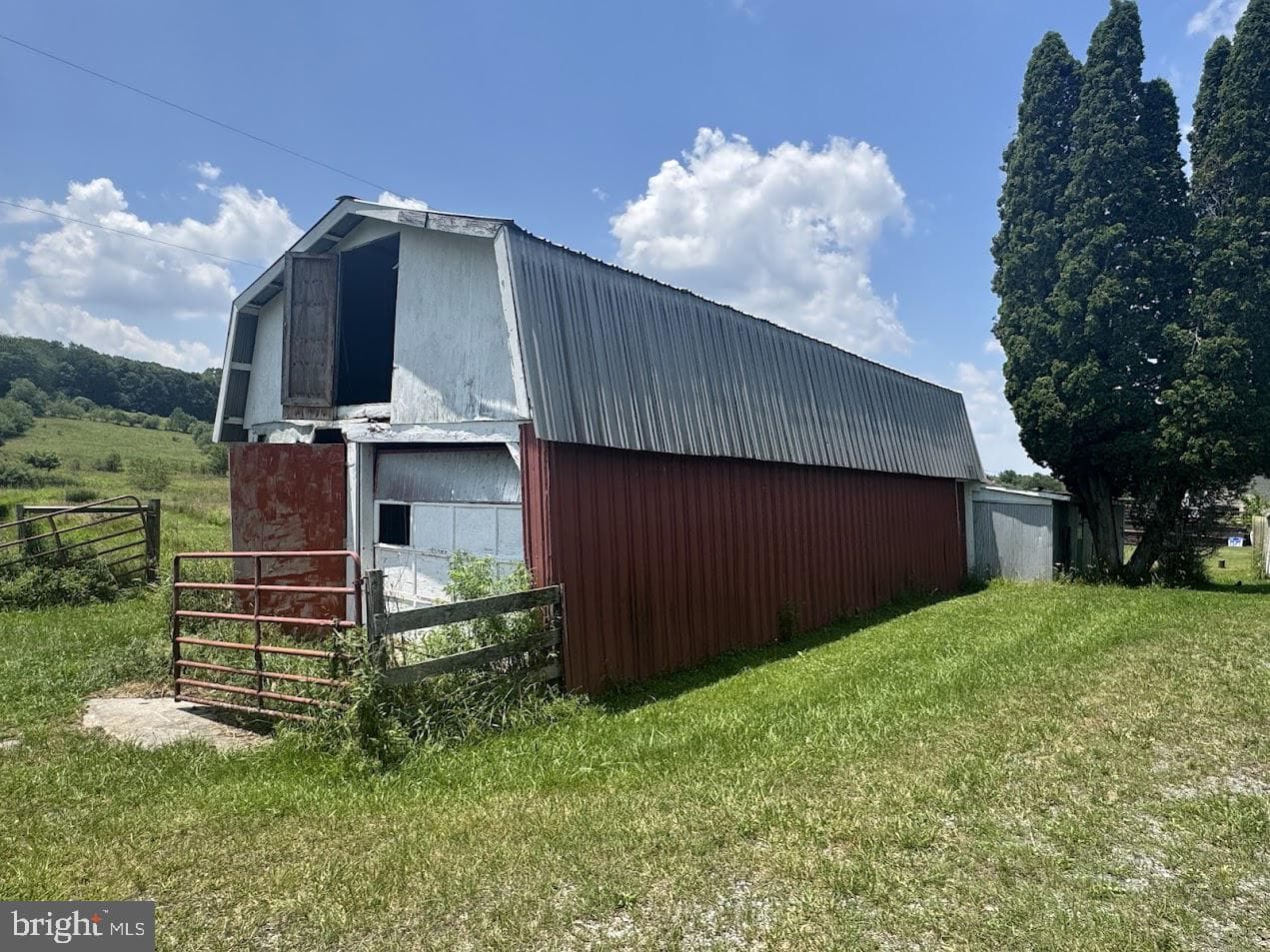 1570 Garrett Road photo 17