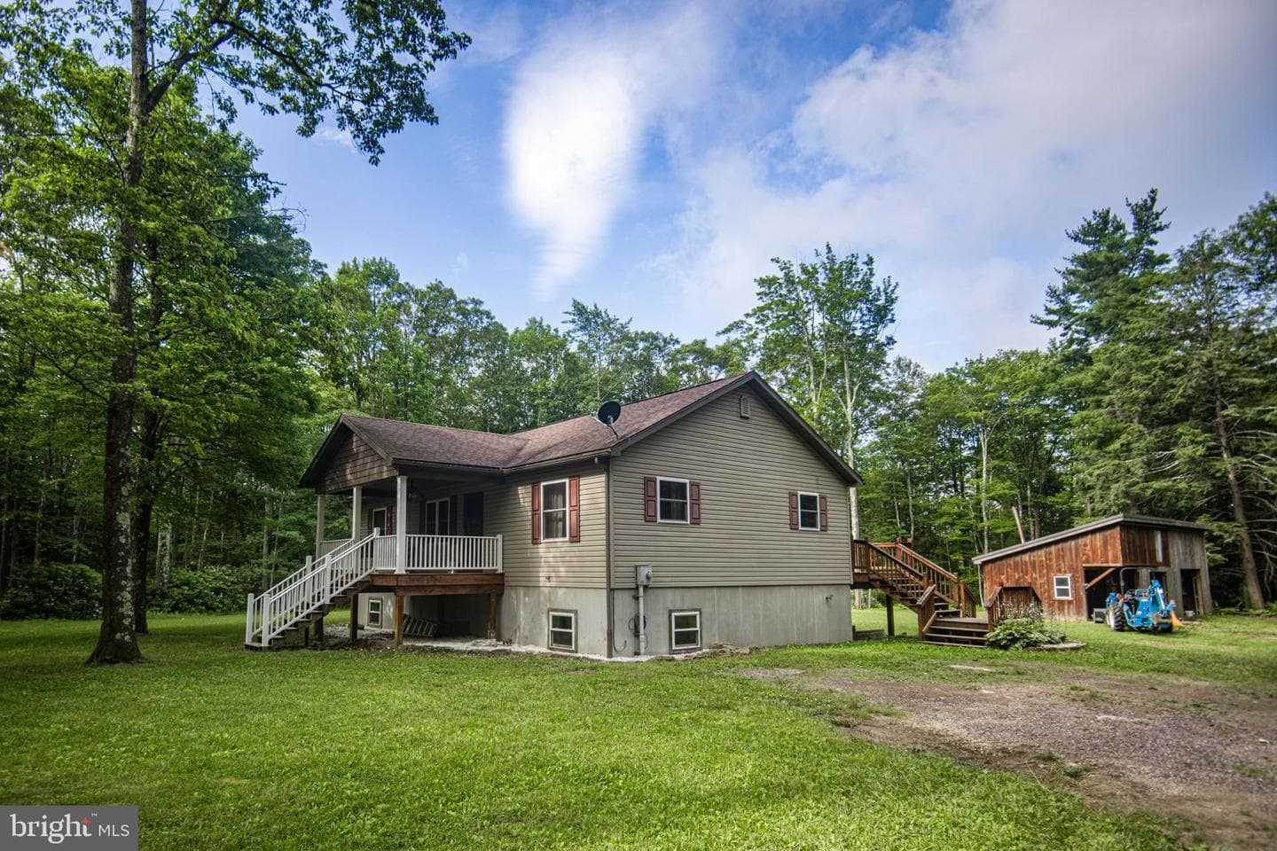 425 Amish Road photo 43
