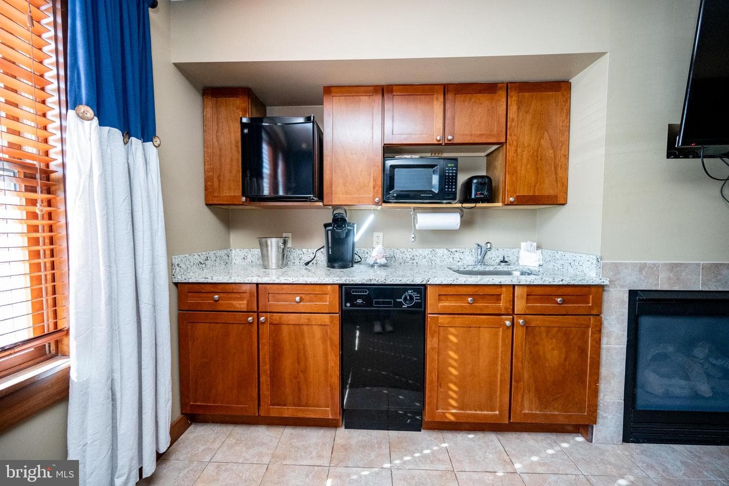 565 Glendale Road #210a photo 9