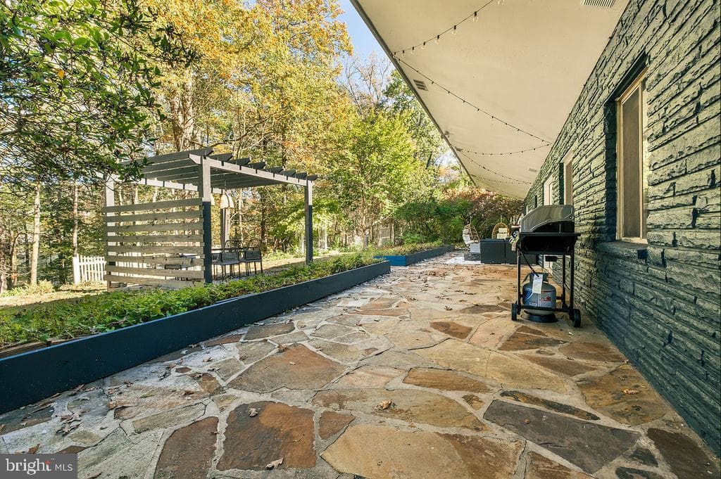 1321 Marsh Hill Road photo 32