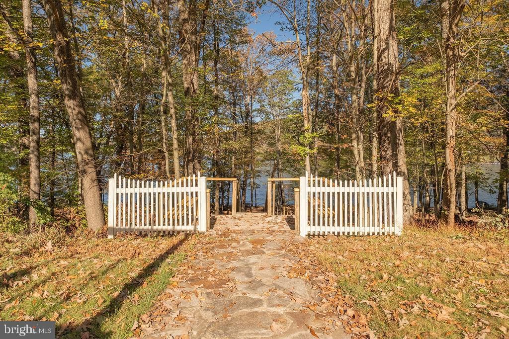 1321 Marsh Hill Road photo 37