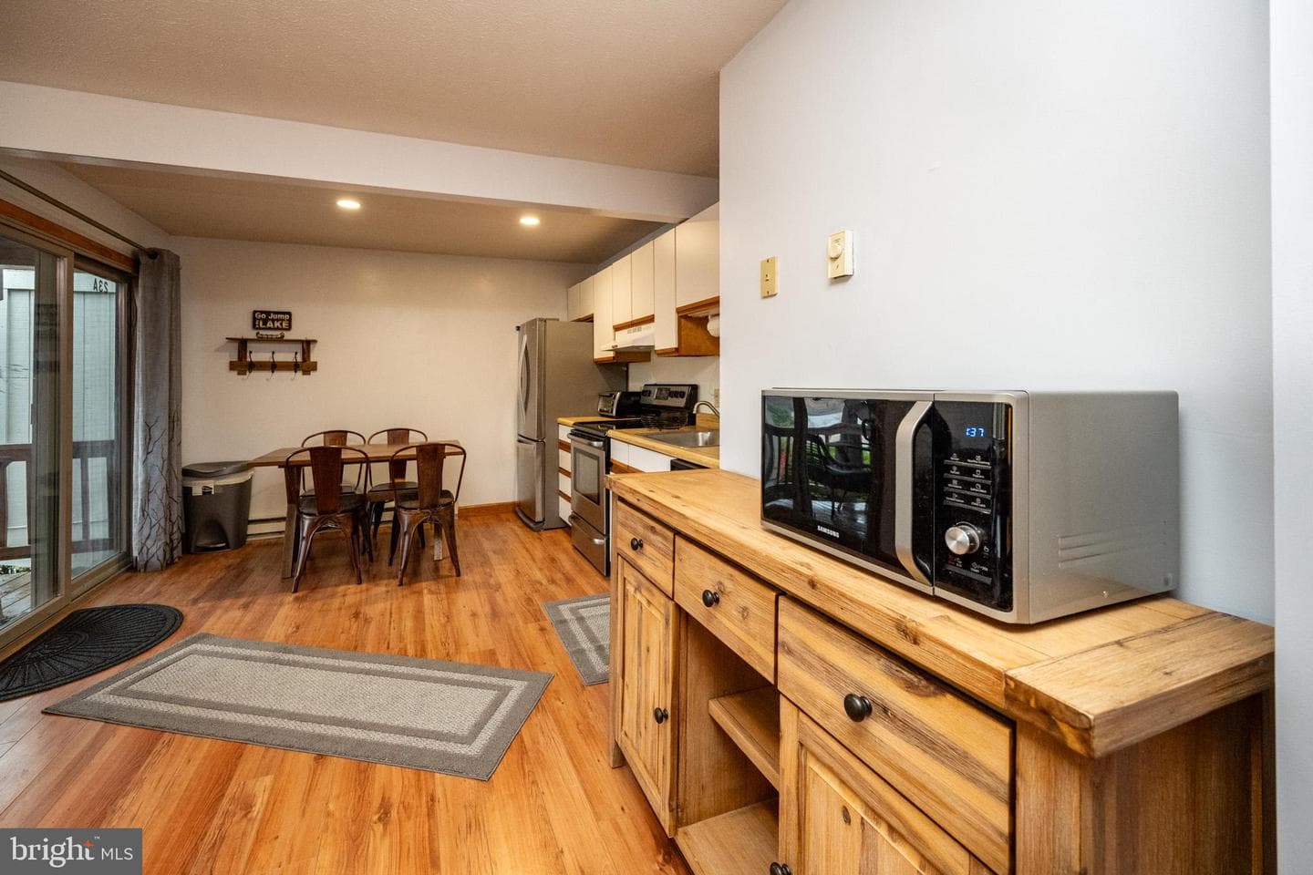 181 Jeffrey Lane #23a photo 8