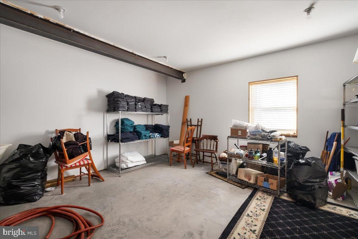 95 White Oak Drive photo 34