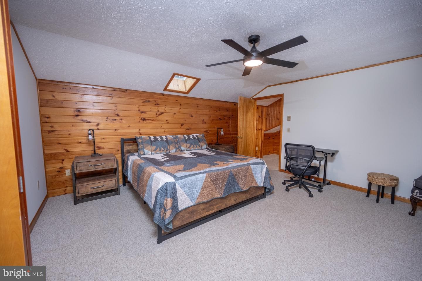 526 Gleanings Drive photo 32