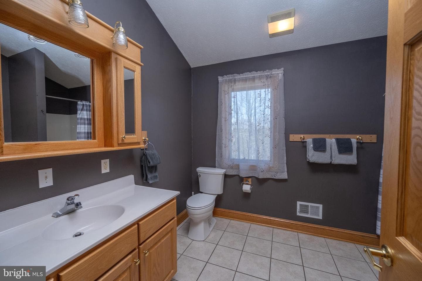 723 Pinnacle Drive photo 38