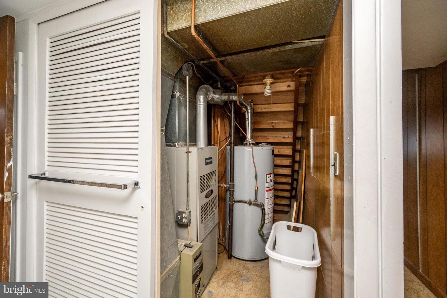 127 S Oakhall Drive photo 43