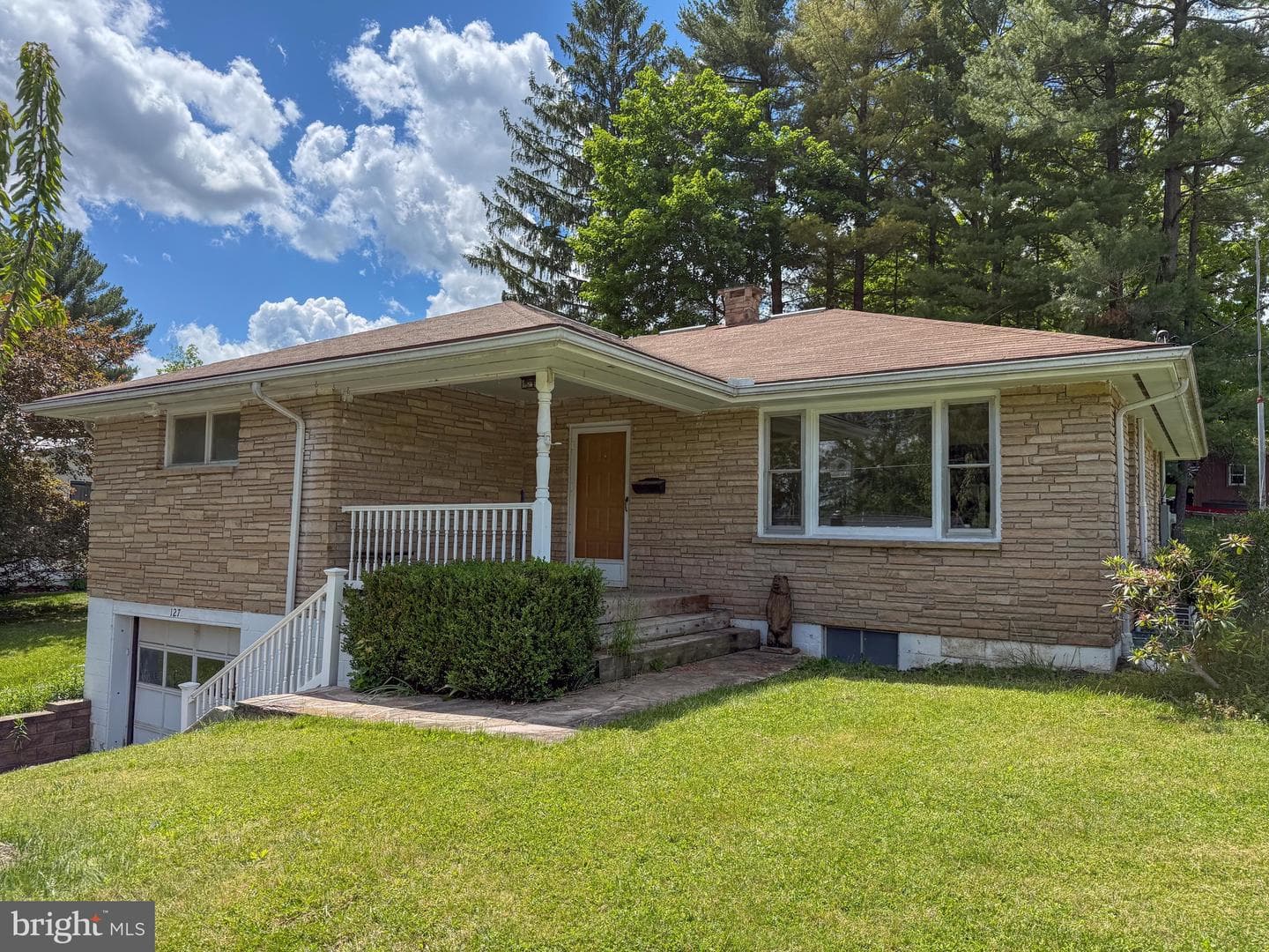 127 S Oakhall Drive photo 49