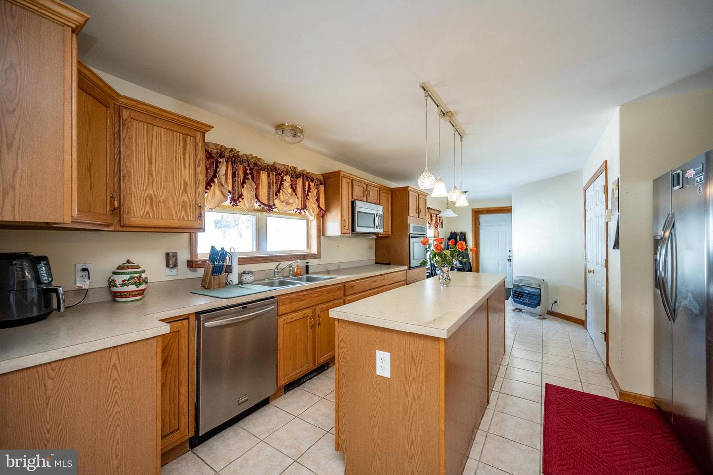 702 Sunshine Drive photo 6