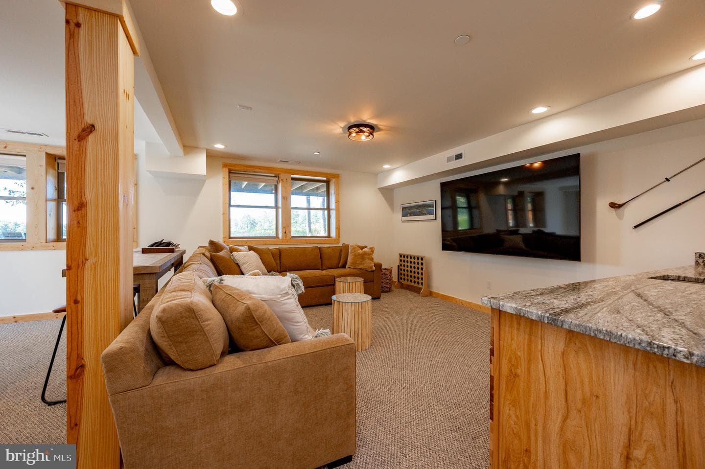 36 Irwin Way photo 45