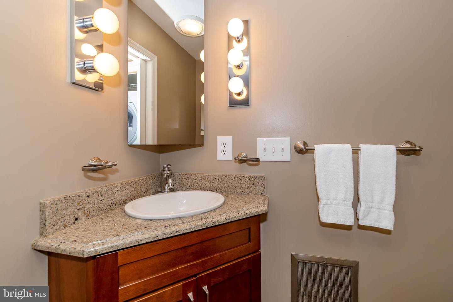 467 Paradise Ridge Road photo 16