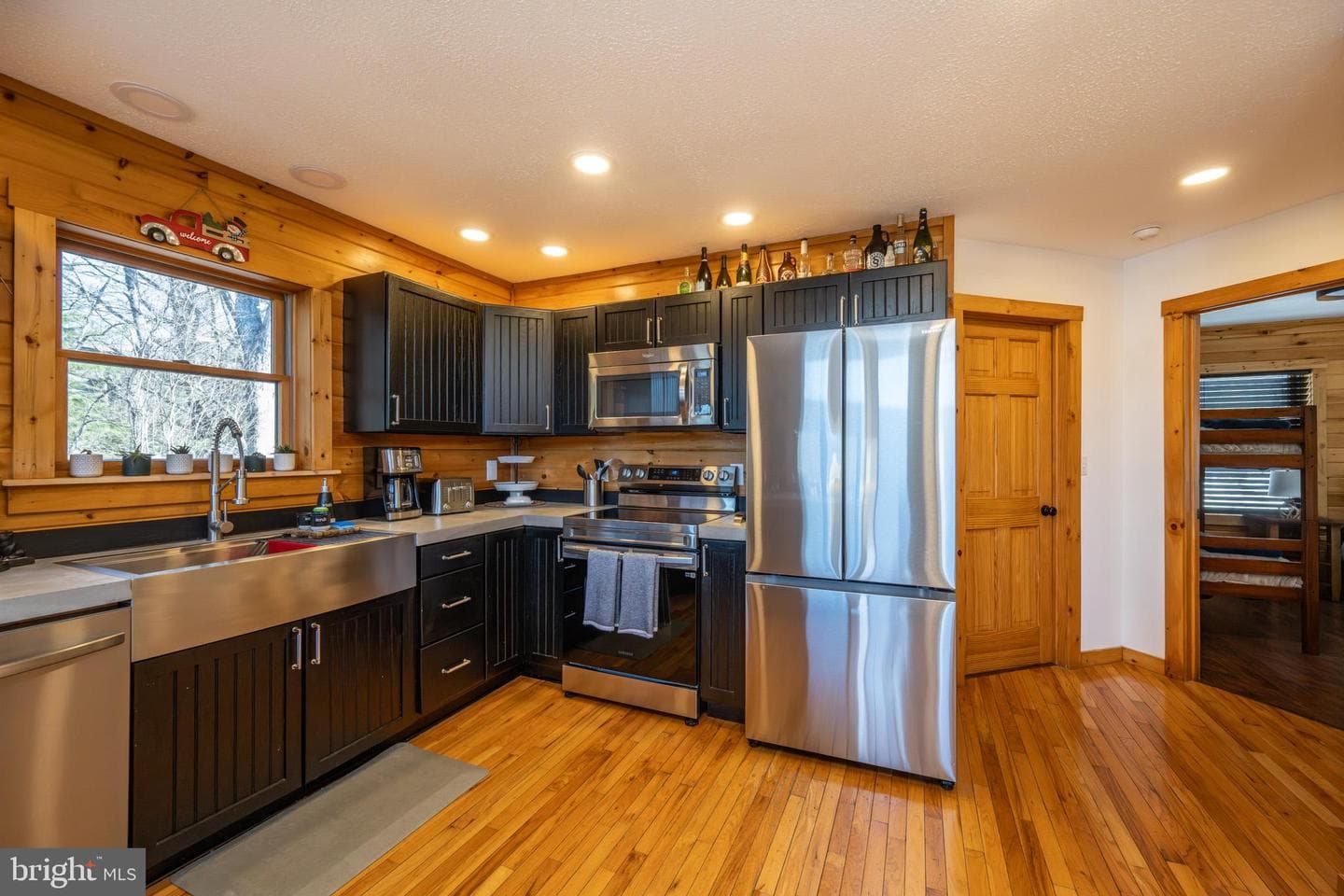 660 Glendale Road photo 18