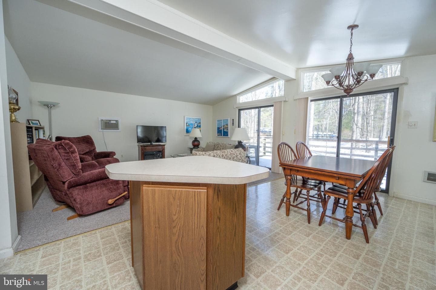 102 Piney Point Drive photo 14