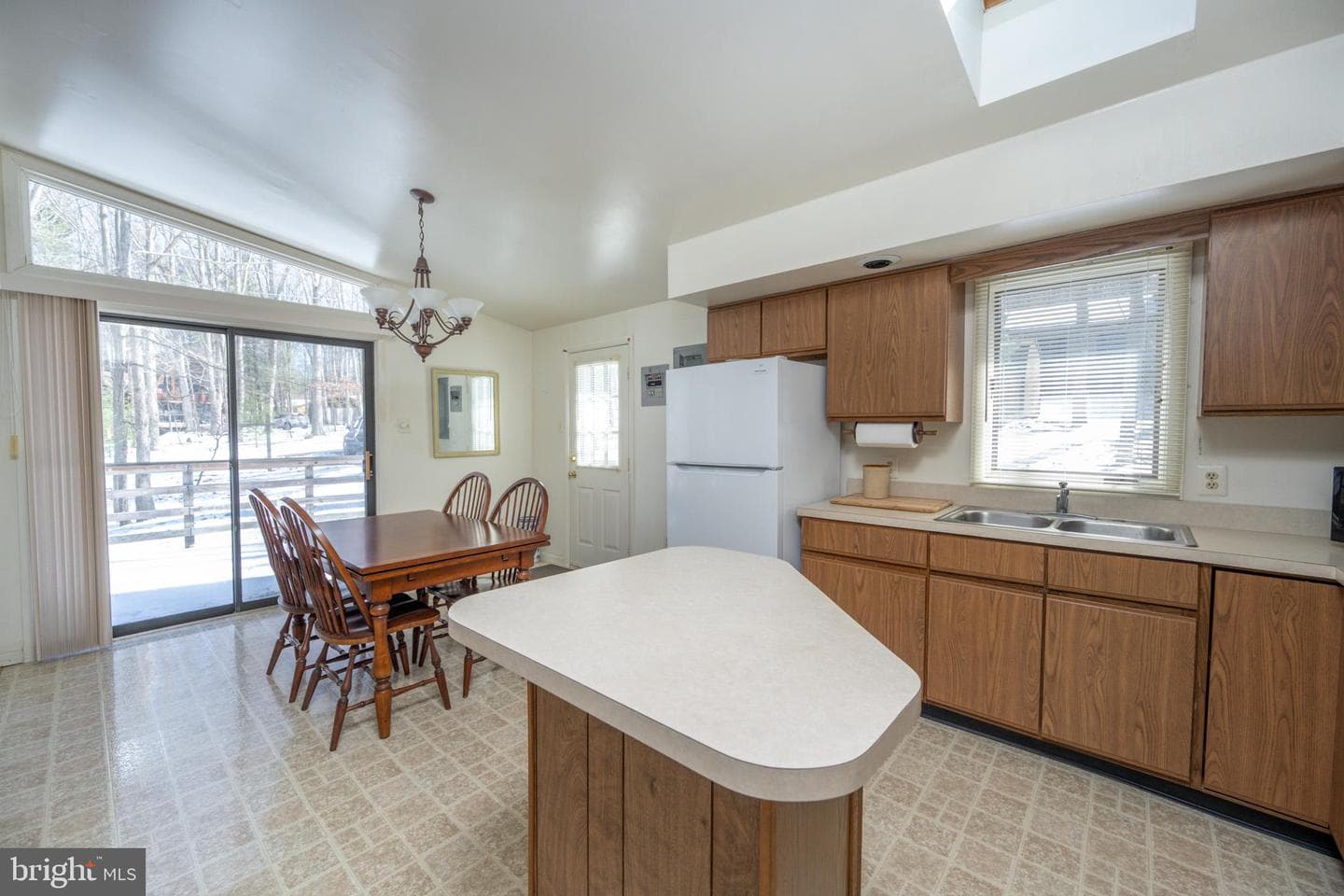 102 Piney Point Drive photo 15