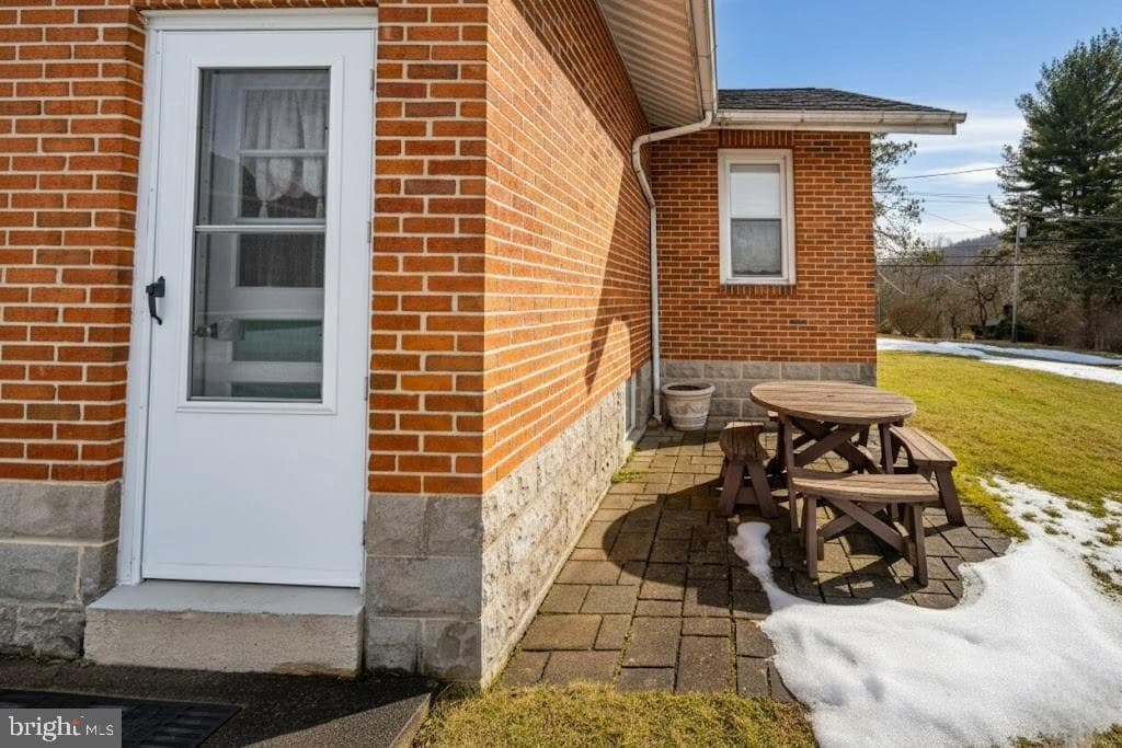 313 W Liberty Street photo 43