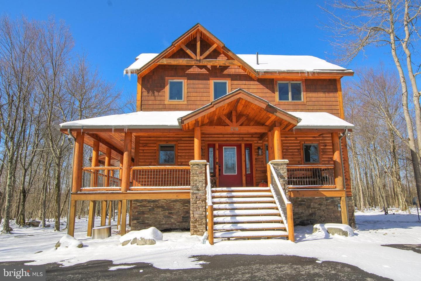 276 Sundance Way photo 2