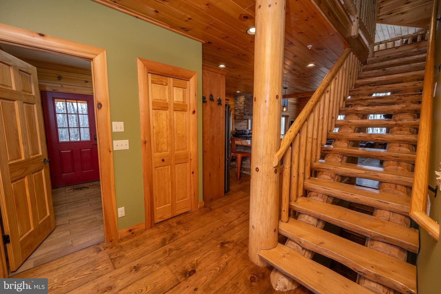 276 Sundance Way photo 8