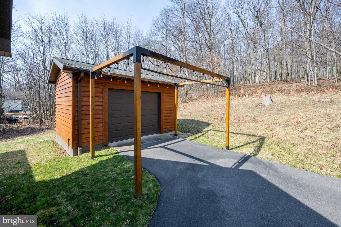 167 Sears Lane photo 4