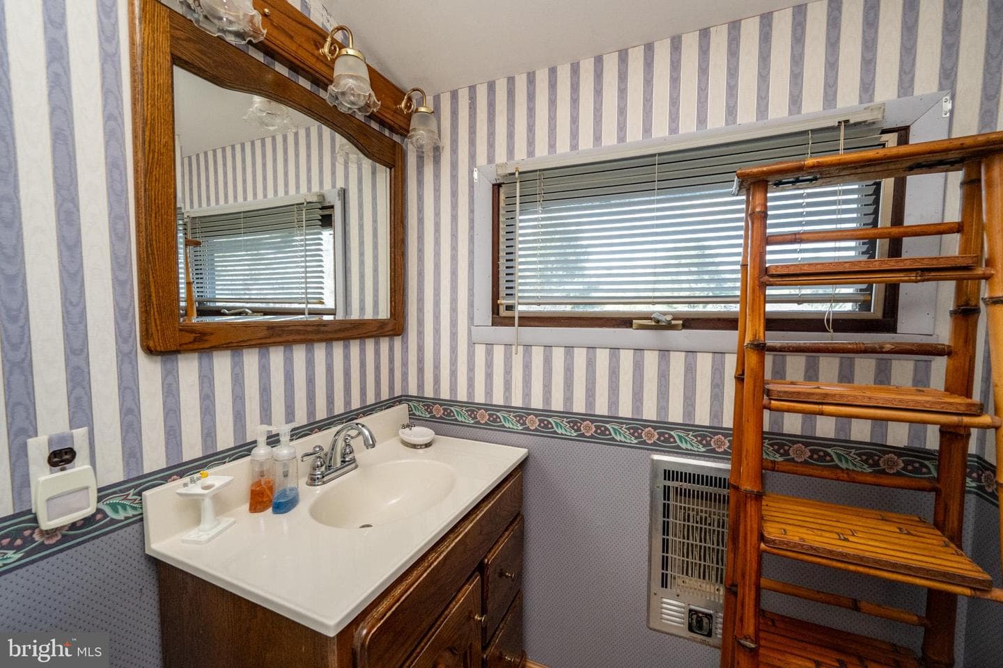 163 Mitchell Drive photo 32