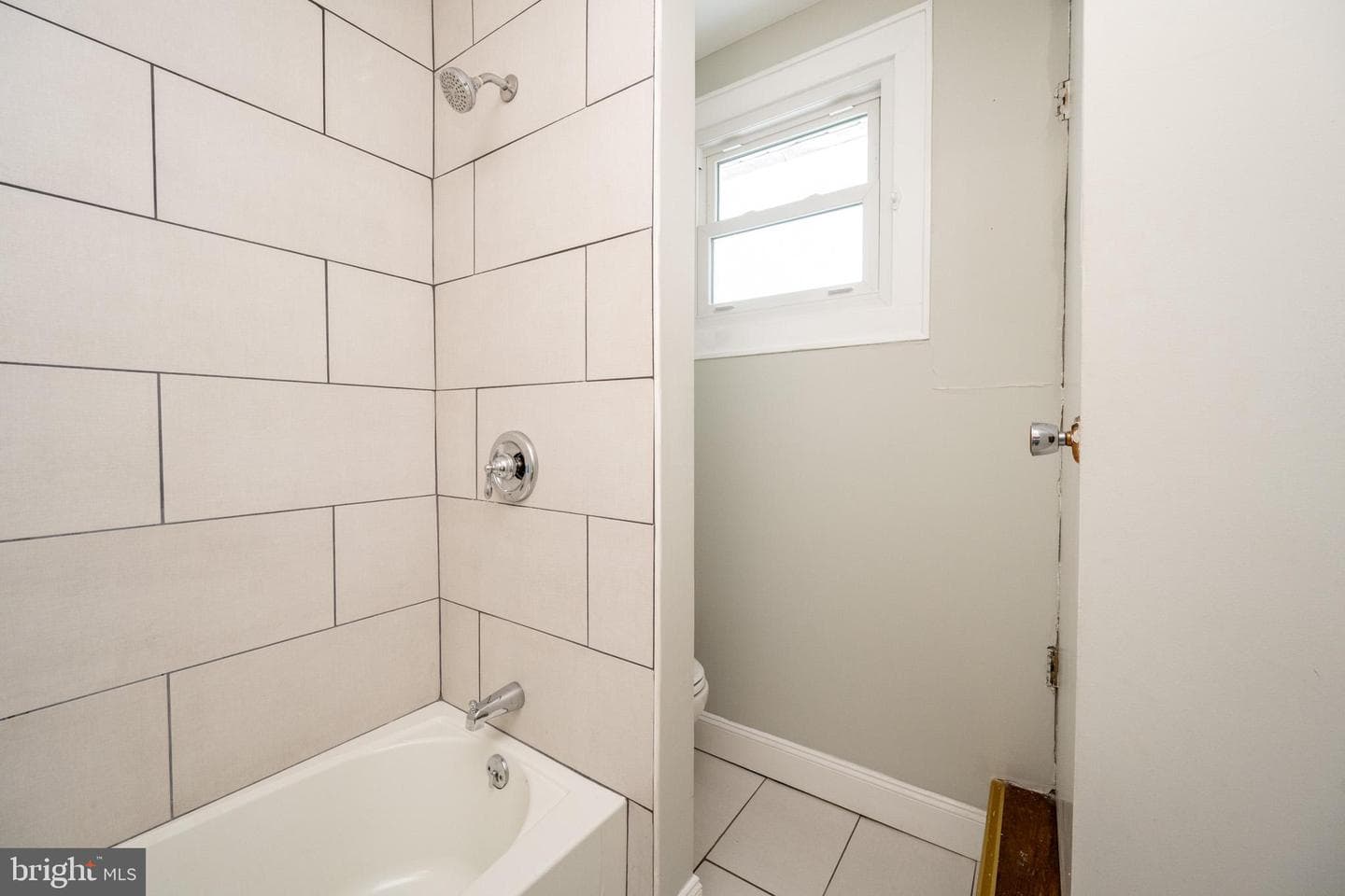 449 S 3rd Street photo 24
