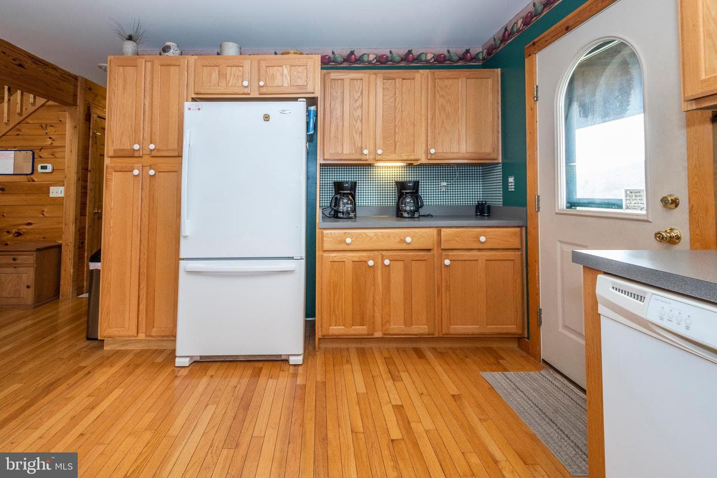 134 Highland Avenue photo 4