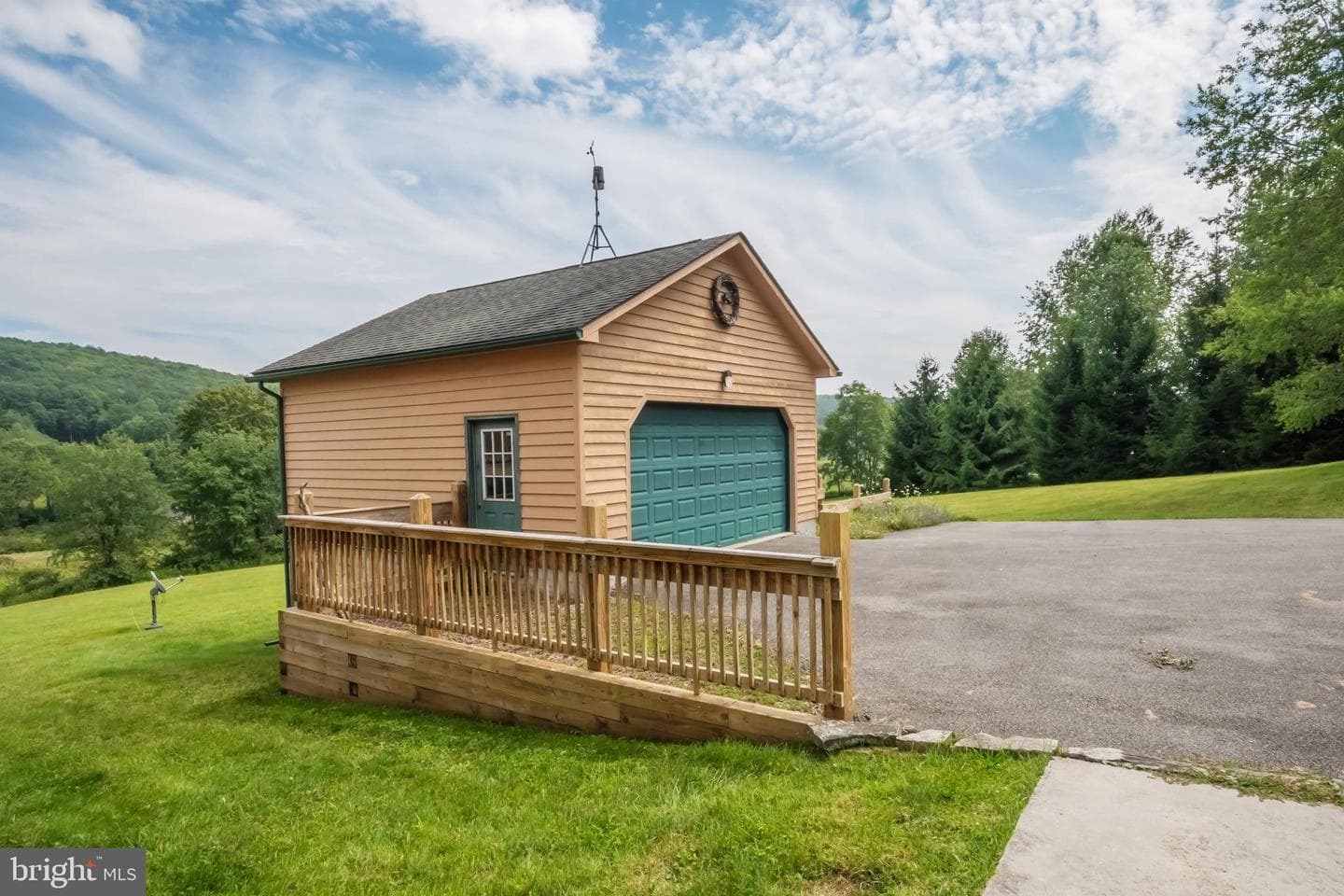 134 Highland Avenue photo 42