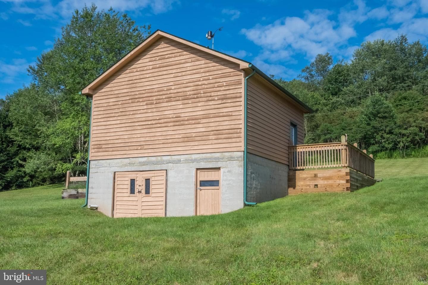 134 Highland Avenue photo 45