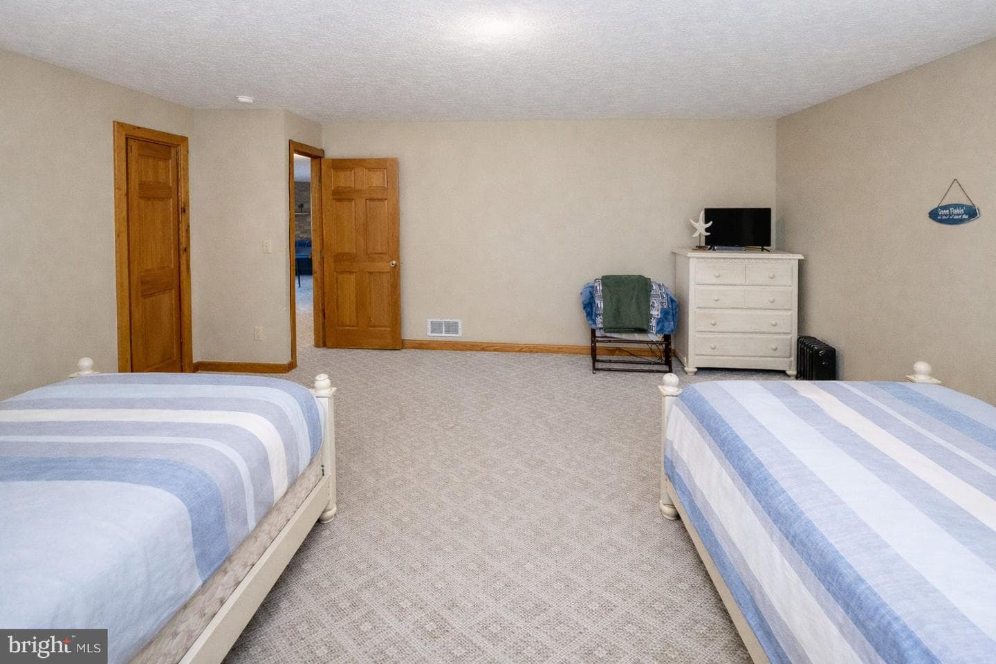 110 Highline Drive photo 45