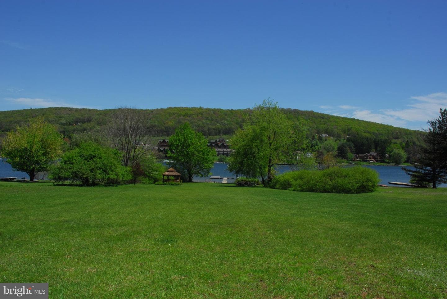 14 Winding Way #18b photo 32