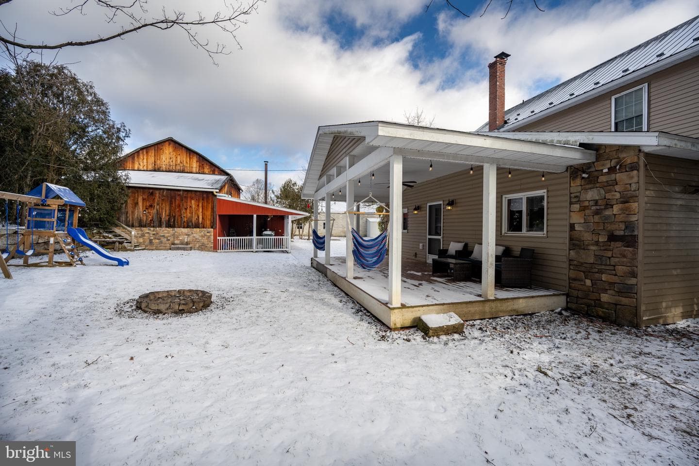 82 Railroad Street photo 68