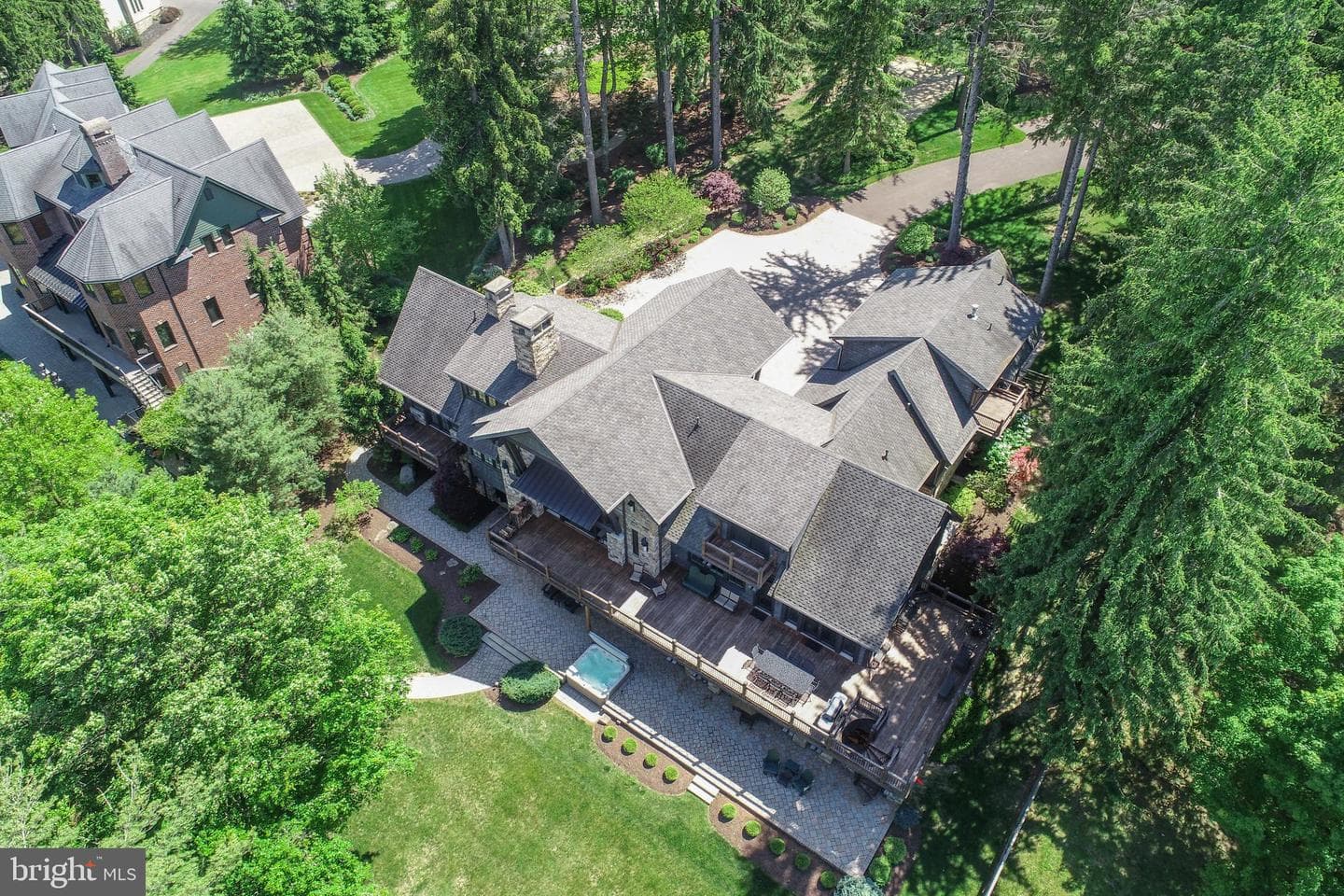 1010 Holy Cross Drive photo 5