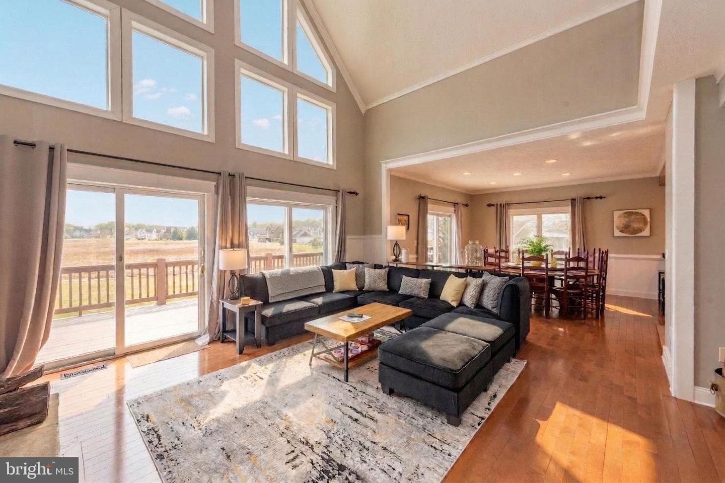 85 Clubhouse Drive photo 6